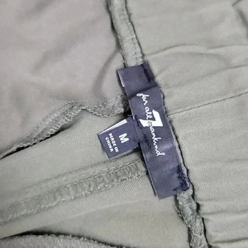 7 for allmankind Green Pants - Picture 9 of 12